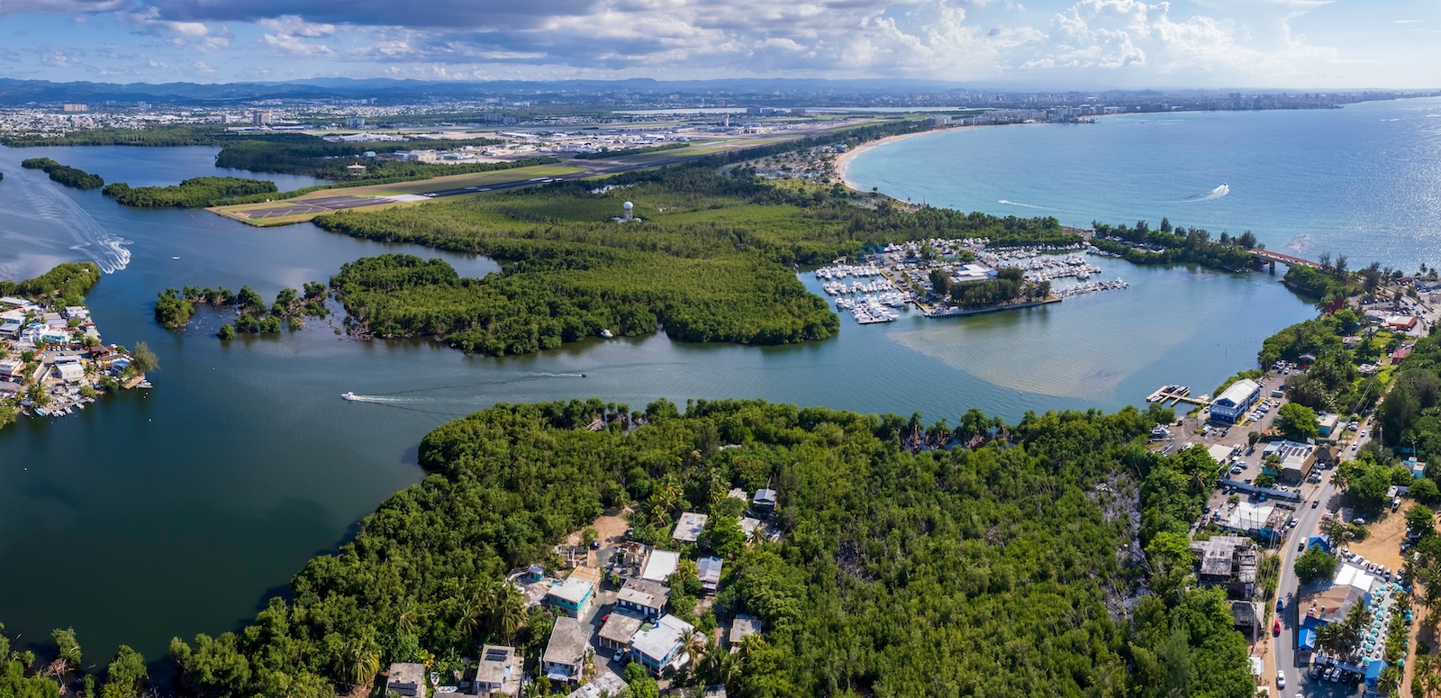  Lagoon La Torrencilla, Puerto Rico.
