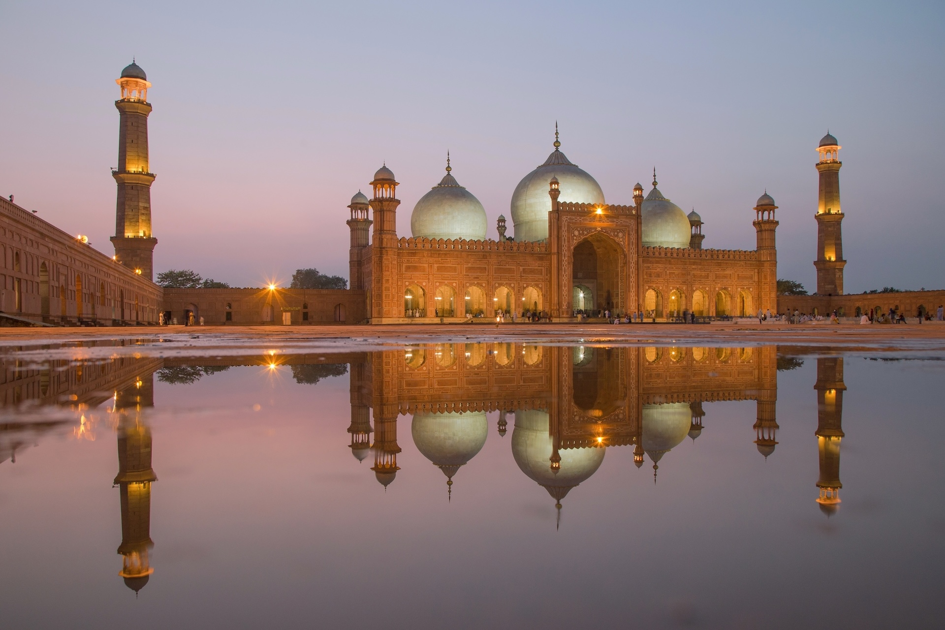 Badshahi Mosque, Laohre, Pakistan.