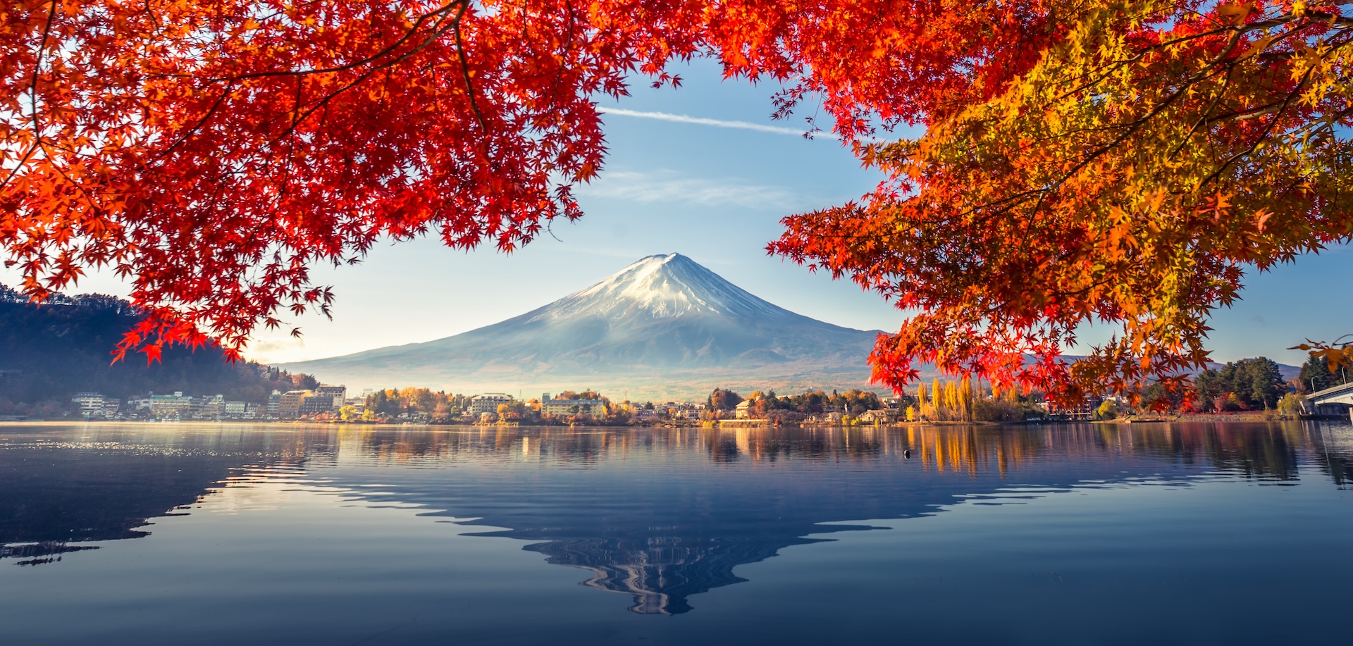 Lake Kawaguchiko and Mountain Fuji, Japan.