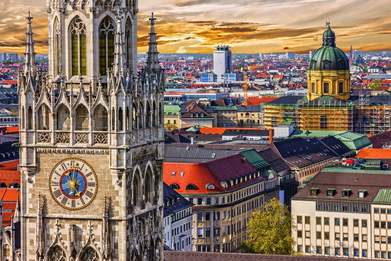 Marienplatz Town Hall, Munich, Germany. 