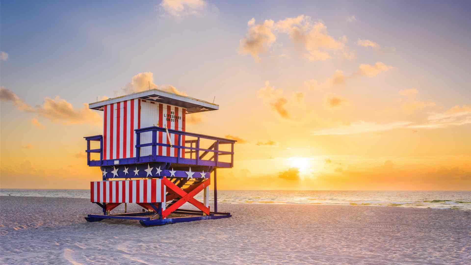 Beautiful people, beautiful beaches!